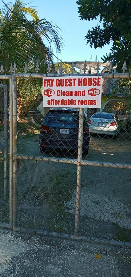 Fay Guest House Negril Exterior foto