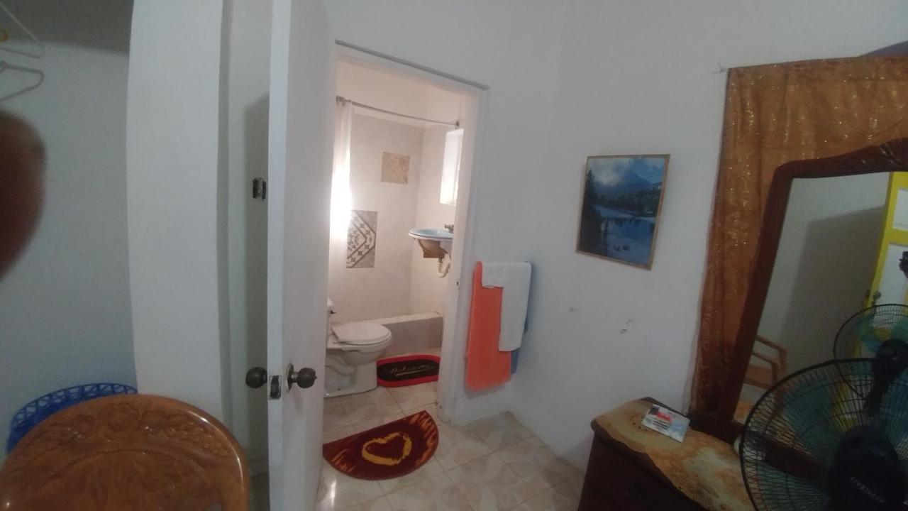 Fay Guest House Negril Exterior foto